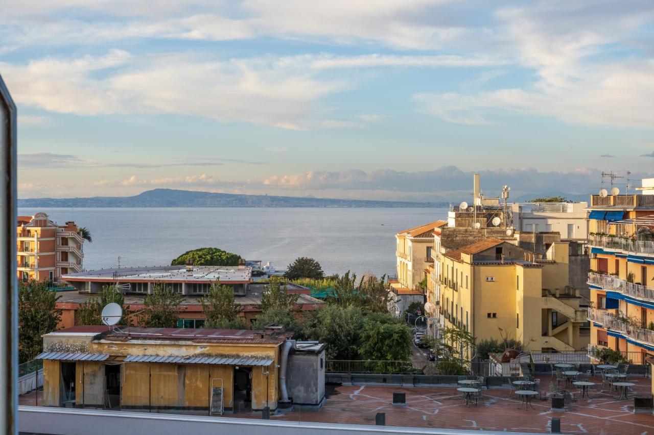 Rossella Holiday Home Sorrento Ngoại thất bức ảnh