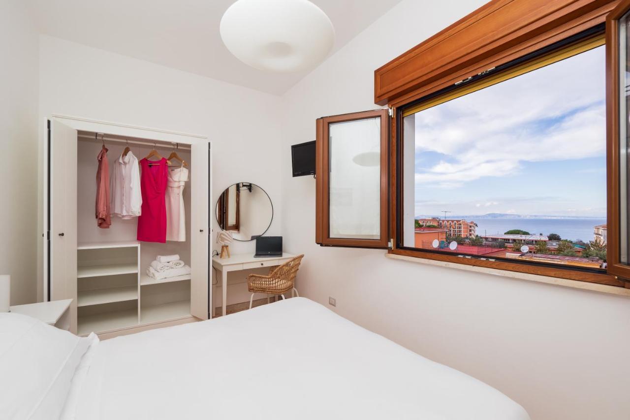 Rossella Holiday Home Sorrento Ngoại thất bức ảnh